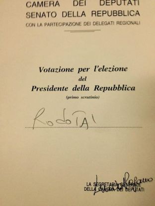 Quirinale, in tre pubblicano sui social foto del loro voto