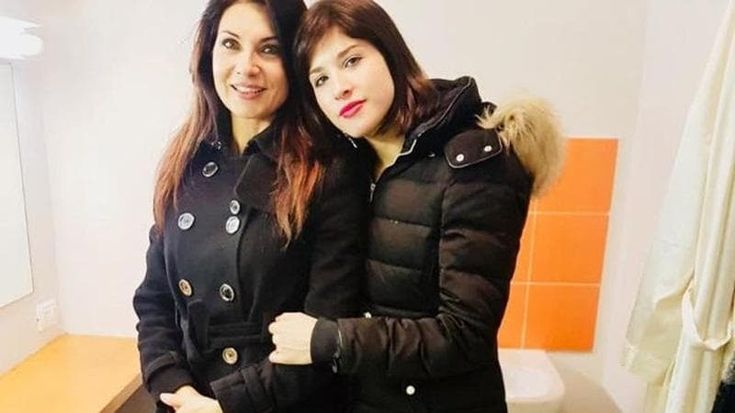 Nadia Bengala e la figlia schiava della droga: “È incosciente, sta camminando sull’orlo del precipizio. Va ricoverata"