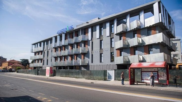 Effetto studentati di lusso: “Costi fino a 1300 euro: più stranieri, meno arrivi dal Sud”