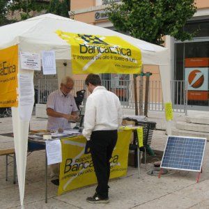 Banca etica, 3.900.000 euro di microcredito per imprenditori e Terzo Settore