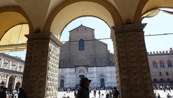 Pasqua e Pasquetta tra festa e tradizione: a Bologna celebrazioni, musei, itinerari d’arte e natura
