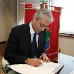 Regione Abruzzo, rimborsi per missioni.<br />Indagati il presidente Chiodi e 24 consiglieri
