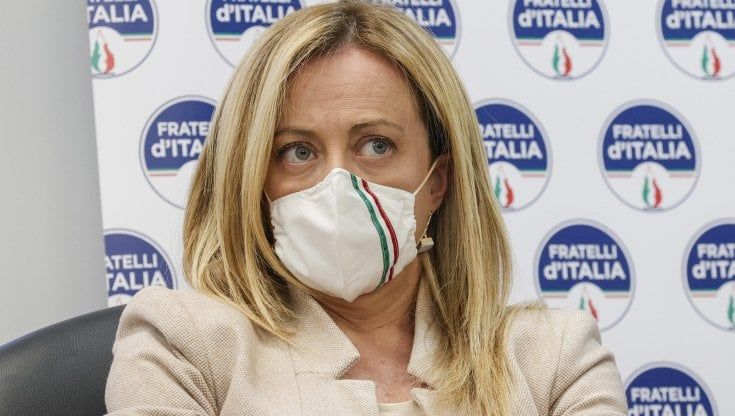 Fdi, Meloni contro Speranza: "Incompetente e inadeguato, ora la mozione di sfiducia". La Lega: "Vogliamo leggerla". Fi si sfila