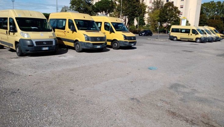 Per portare a scuola gli alunni disabili ora il Comune di Roma usa i taxi
