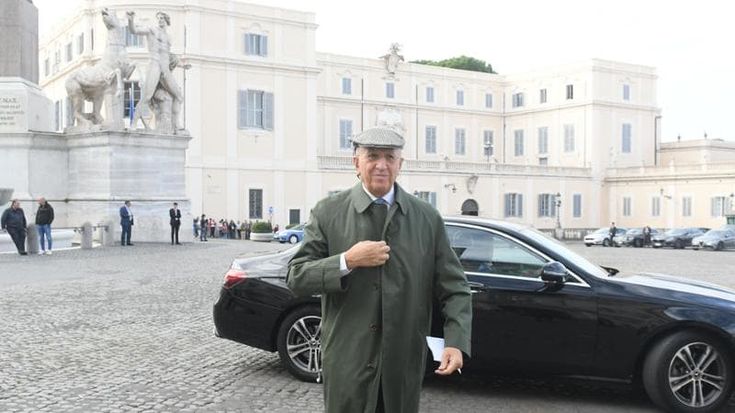 Manovra, i banchieri si difendono. La Lega rilancia: “Pagherete di più”