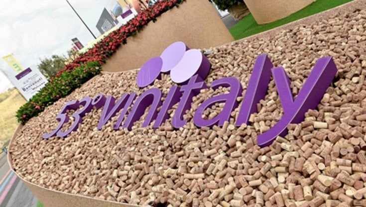 Edizione speciale di Vinitaly a ottobre? E' scontro con altri eventi