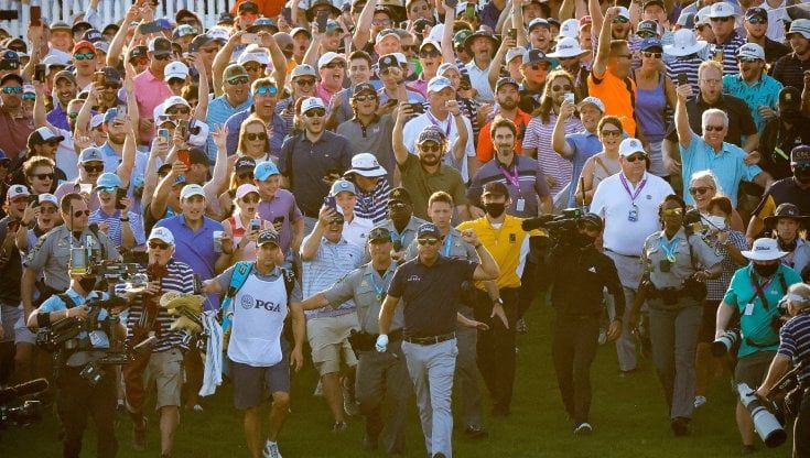 Golf: storico Mickelson, a 50 vince il PGA. E' il più vecchio della storia