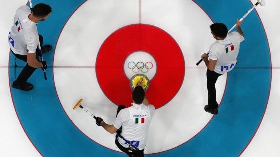 PyeongChang 2018, curling: esordio con sconfitta per l'Italia, poi vittoria sulla Svizzera 