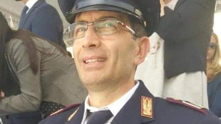 È morto Nicola Barbato, il poliziotto eroe ferito a Napoli dalla camorra e costretto su una sedia a rotelle