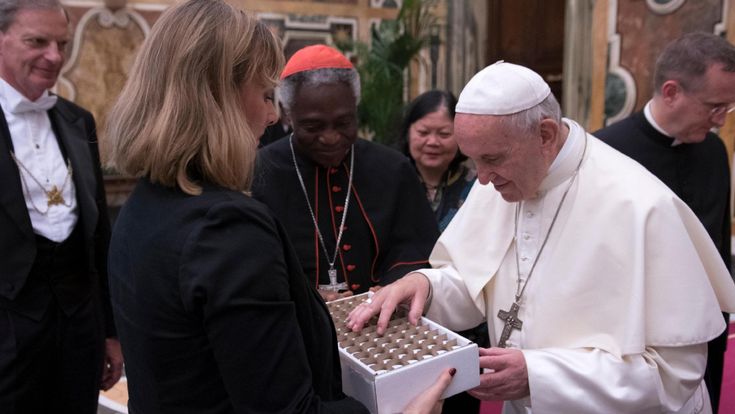 Il Papa sferza i petrolieri: più rapidi sulla decarbonizzazione