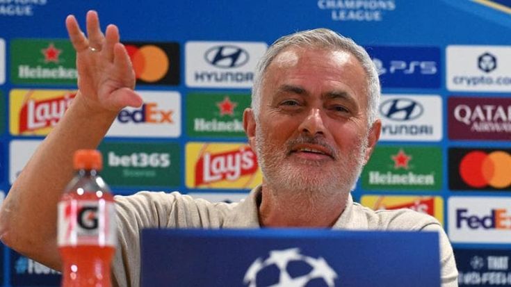 Mourinho e il ritorno a Roma: “Dovrò dimenticarmi dove sono e contro chi gioco”