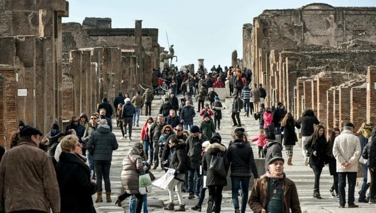 Pompei, visite sui cantieri di scavo. “Così raccontiamo l’archeologia”