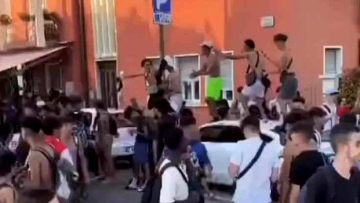 Ragazze molestate, la rabbia dei figli degli immigrati: “Noi più africani che italiani, ma siete voi a farci sentire così”