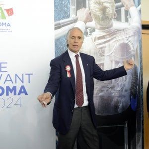 Roma 2024, Raggi presa in contropiede da Malagò-Montezemolo