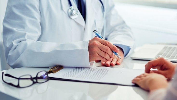 Piemonte, mancano i medici di famiglia: La Regione aumenta il numero di pazienti a testa