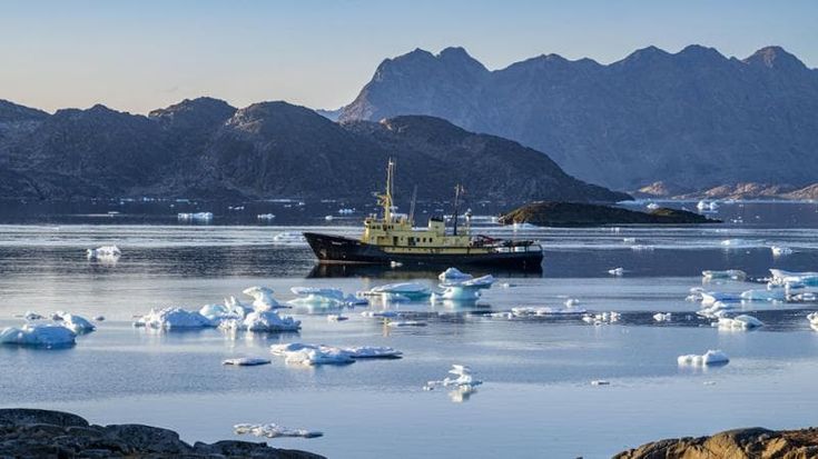 I partiti della Groenlandia: “Non apparteniamo a nessuno”. E Nuuk si prepara a negoziare da sola