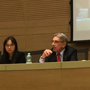"Insegno diritto romano a Wuhan, tutto questo non abbatterà i cinesi, ma sarà una molla per la modernizzazione"