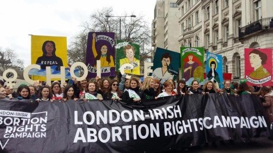 "Aiuto le irlandesi ad abortire perché non ci provino da sole, rischiando la vita": la storia di Mara Clarke