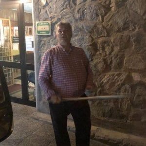Aosta, bastonò un turista inglese: albergatore condannato per lesioni