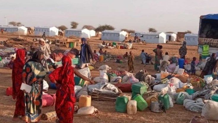 Burkina Faso: numeri record di persone costrette a fuggire dalle incessanti violenze: sono 1,3 milioni di uomini, donne e bambini 