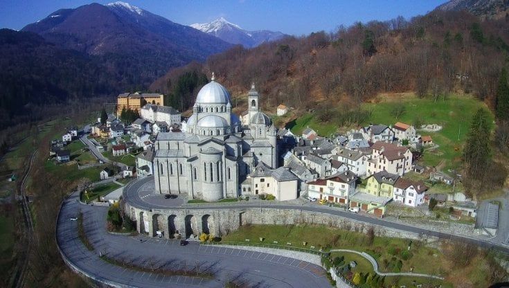 Covid, in un piccolo paese della Val Vigezzo il sindaco ordina il lockdown