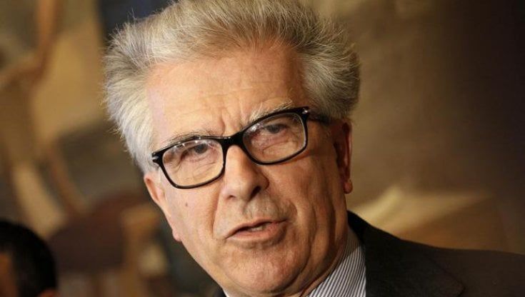 Zanda: “Il partito teniamocelo stretto. Conte vuole azzerarci e prendersi i voti”