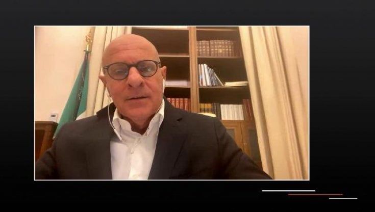 Col fiato sul Colle. Consultazioni al veleno in corso: chi va al governo? Ospiti: Ainis, Ascani, De Giovanni, Gasparri e Rampelli. Con Bei, Pertici e Serra