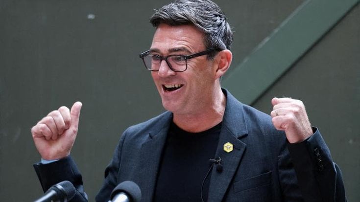 Gran Bretagna, il prossimo premier Burnham: “Redistribuiremo tutto, ecco la mia rivoluzione”
