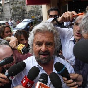 L'ira di Grillo sul caso Palermo, comunarie M5S in bilico
