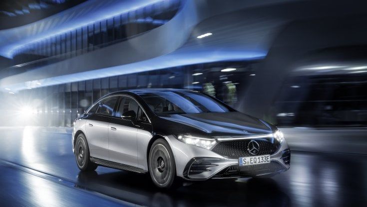 Formula EQS, il lusso elettrico formato Mercedes