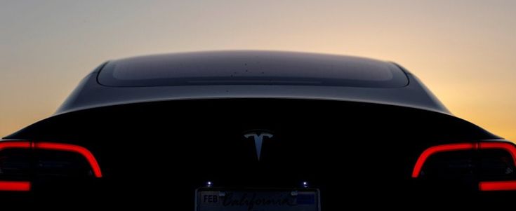 Tesla Summer Tour, in vacanza per scoprire i segreti delle super auto elettriche