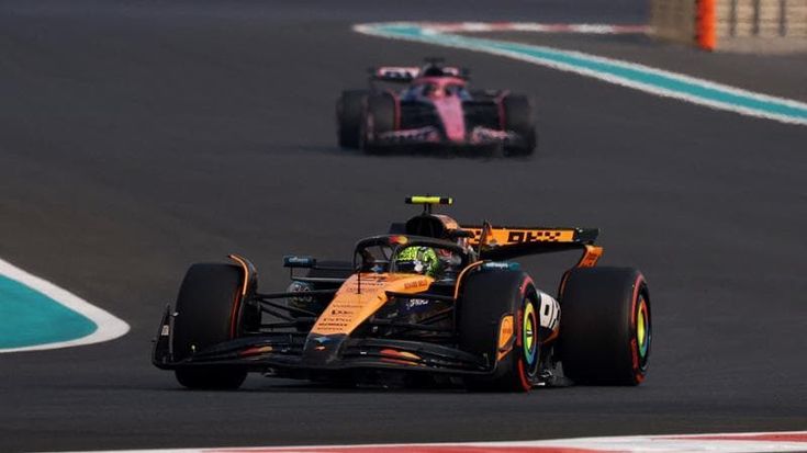 F1, Abu Dhabi: Norris più veloce di Verstappen nelle terze libere. Hamilton finisce a muro