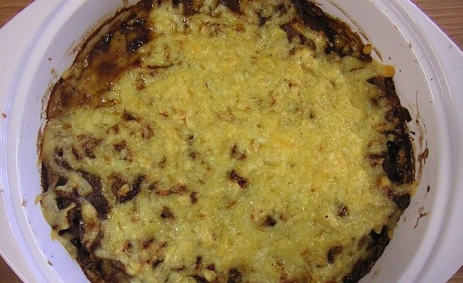 Soupe &agrave; l'oignon parigina
