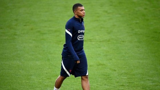 Francia, Psg: anche Mbappé positivo al Covid