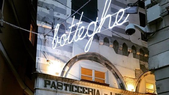 Trippa, confetti e caffè: Genova in 10 botteghe storiche dove il gusto regna sovrano