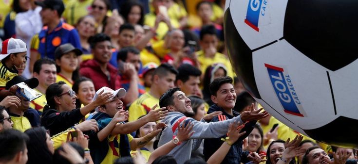 Colombia, petizione per il replay con l'Inghilterra. Svezia, finisce la scorta di magliette in patria 