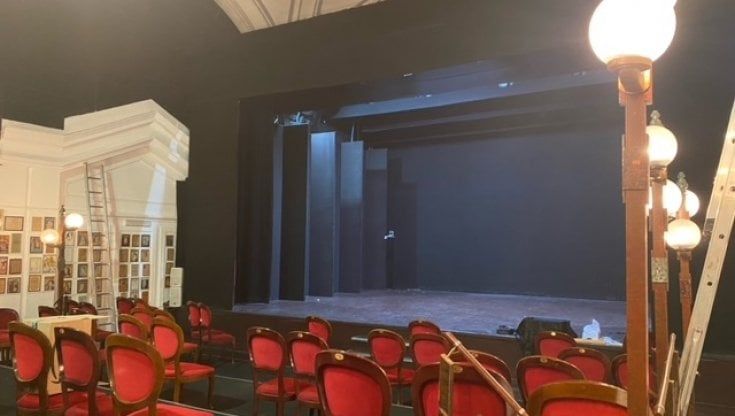 Il "Grande Fratello" in palcoscenico: la sfida di sei attori, "auto reclusi" in teatro
