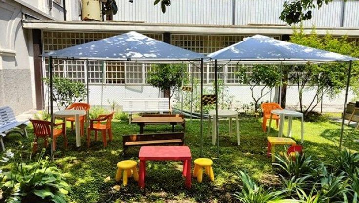 Milano, un giardino in carcere per incontrare i parenti: “Dopo diciotto mesi ho rivisto mia figlia”