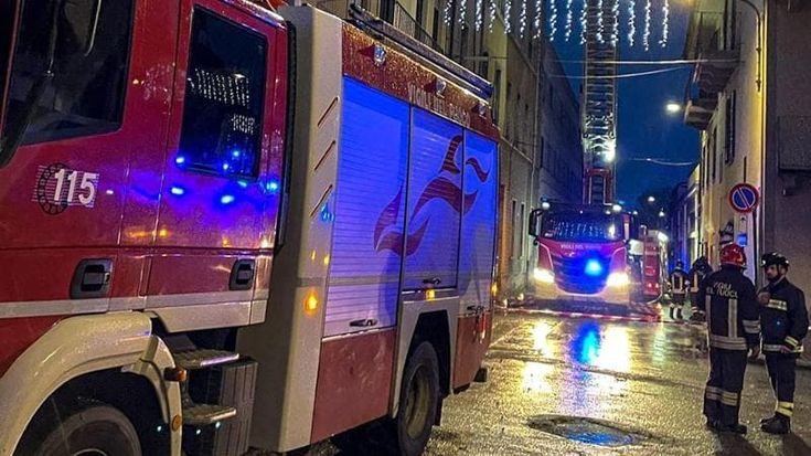 Esplode una bombola in casa a Cuorgnè: muore un anziano, ferite moglie e figlia