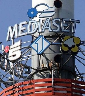 Blitz sulla Champions e Spagna<br />Mediaset prova a rialzare la testa