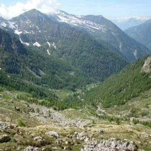 Precipita un elicottero in&nbsp; Val d'Aosta, due le vittime