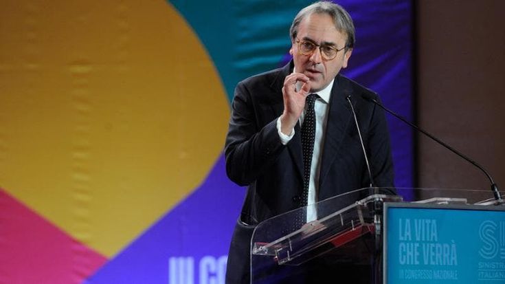 Bonelli: “Meloni sul clima è negazionista come Trump. Riporta l’Italia a 30 anni fa”