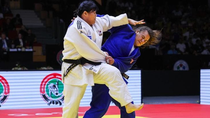 Mondiali judo, Asya Tavano quinta e delusa: “Ho commesso un errore ingenuo”. Bruyere: “Presto sarà la più forte del mondo”