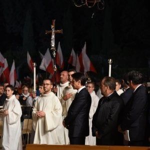 Ora Conte difende Tria: "Ho la massima fiducia nel ministro. E i tecnici rispondono a noi"