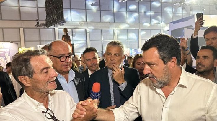 Lega, i ribelli vanno avanti: dopo Pontida nascerà l’associazione per il Nord