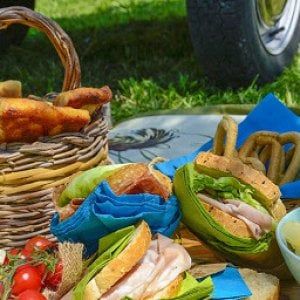 Coronavirus, a Giugliano 12 denunciati: facevano un pic-nic