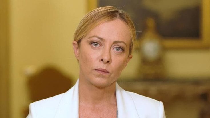 Cosa nasconde la faccia feroce di Palazzo Chigi