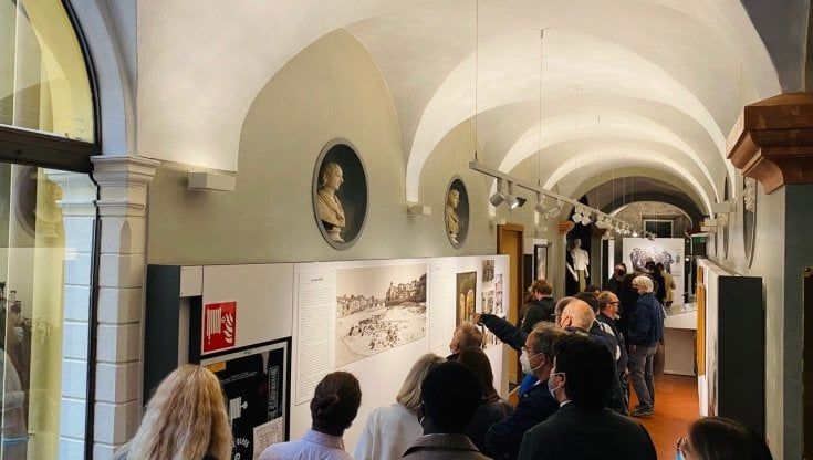 Il successo delle Barricate: mostra prorogata a Palazzo Bossi Bocchi 