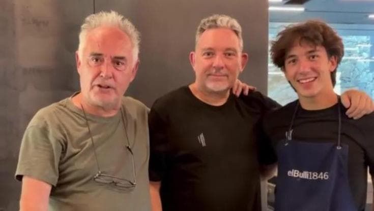 Ferran Adrià presenta il nipote Alex e si emoziona: "Momento storico a elBulli"