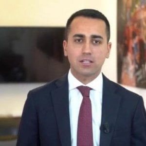 Concessioni, Di Maio attacca Renzi: "Governo ha protetto i prenditori"